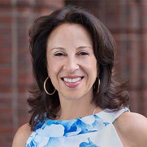 Learn More About Maria Hinojosa